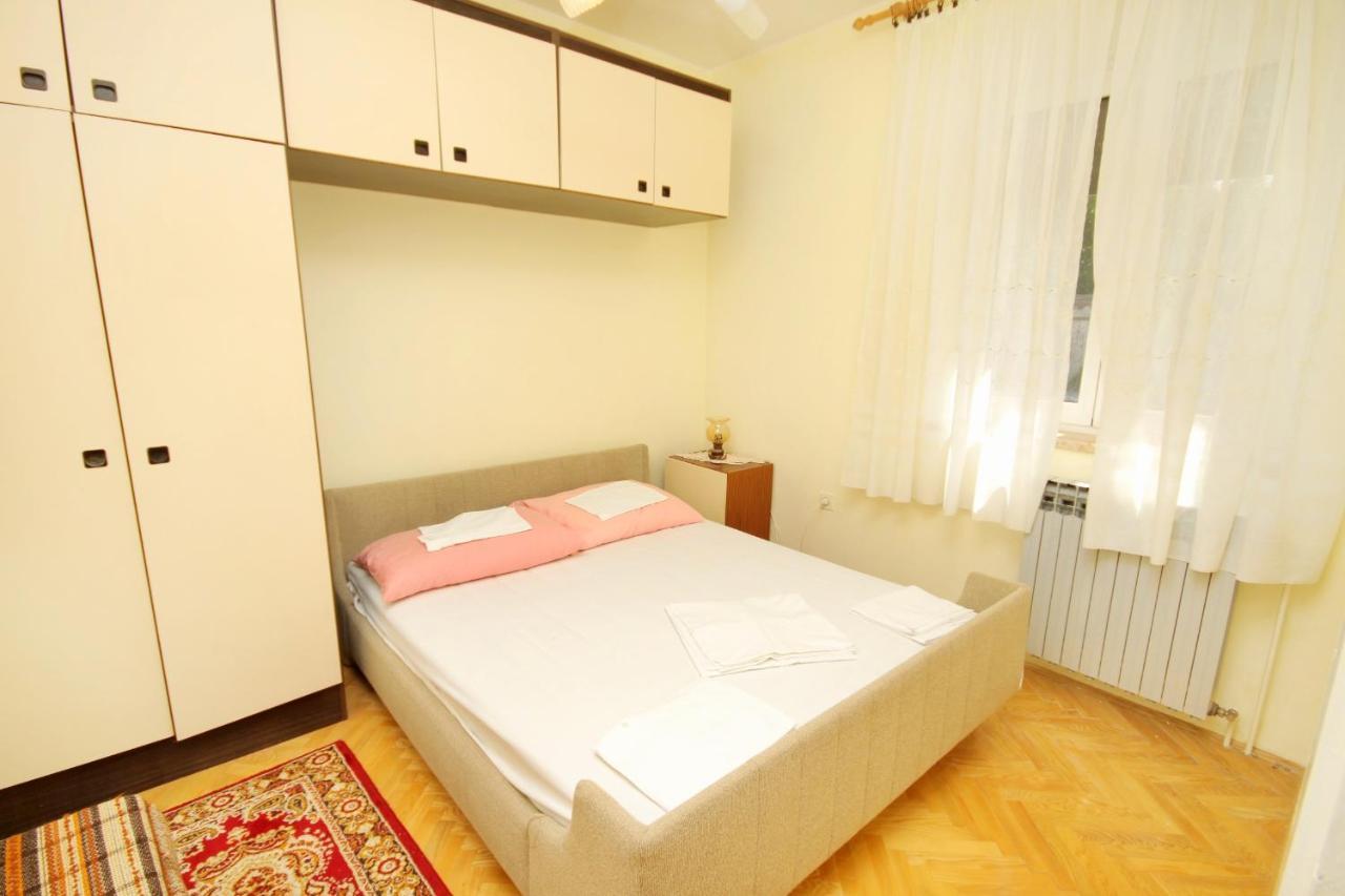 Apartments With A Parking Space Senj - 5572 Exterior foto